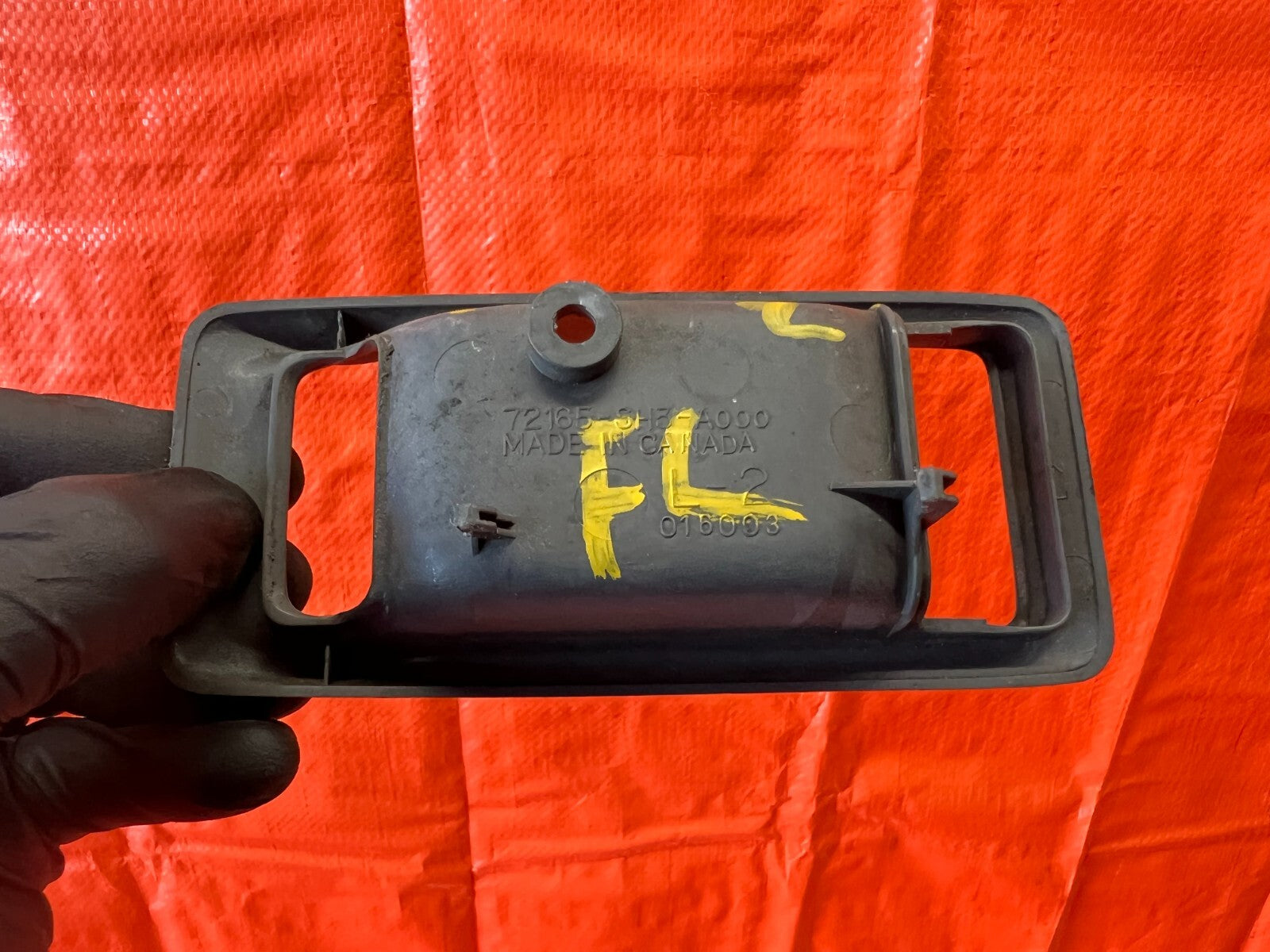 88 91 HONDA CIVIC HATCHBACK   DRIVER LEFT FRONT INTERIOR DOOR HANDLE TRIM   OEM8