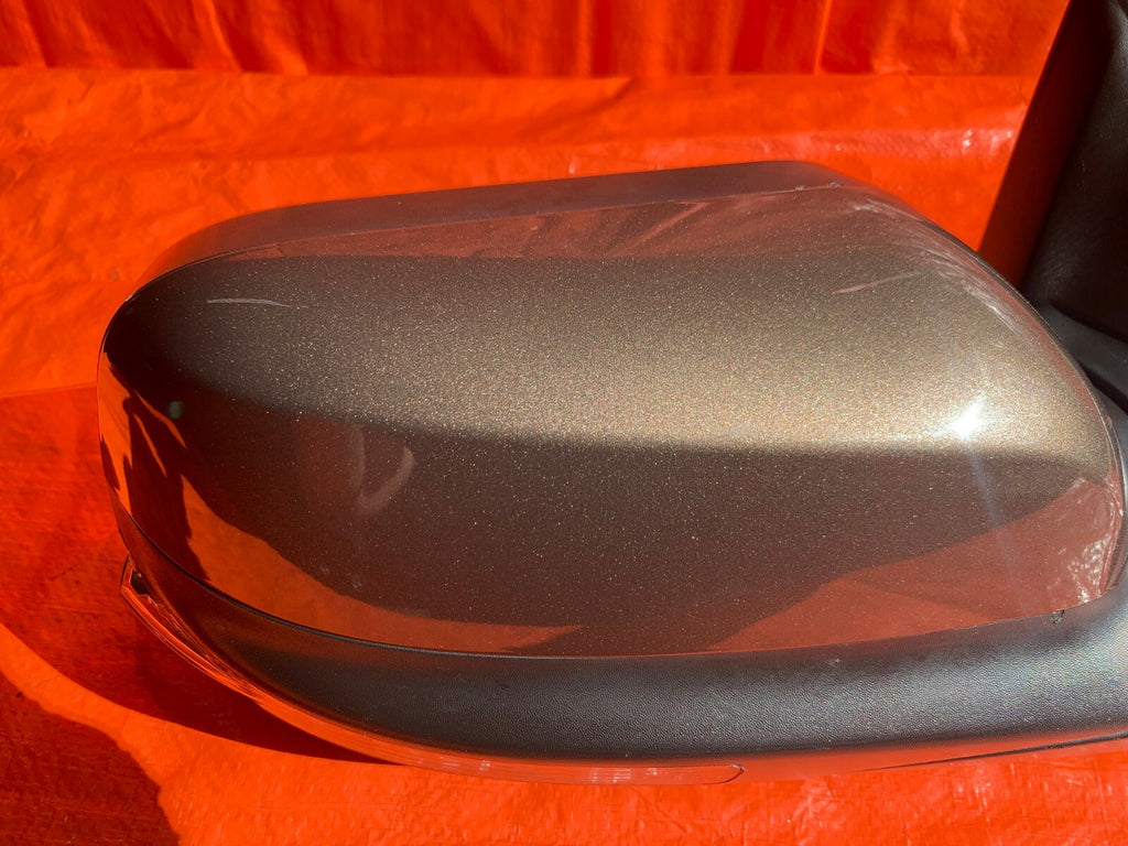 OEM 2018 FORD EXPLORER   PASSENGER RIGHT MIRROR   POWER FOLDING LED TURN SIGNAL3