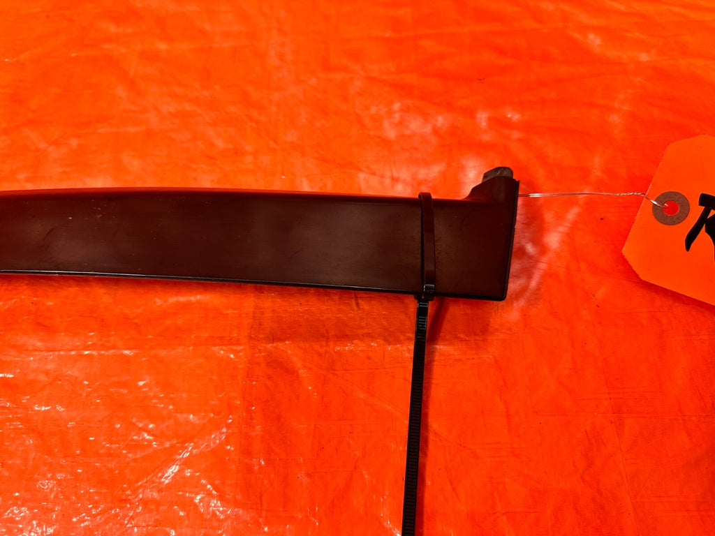 02 06 ACURA RSX   RIGHT DOOR SASH PILLAR TRIM   PASSENGER SIDE   OEM #2713
