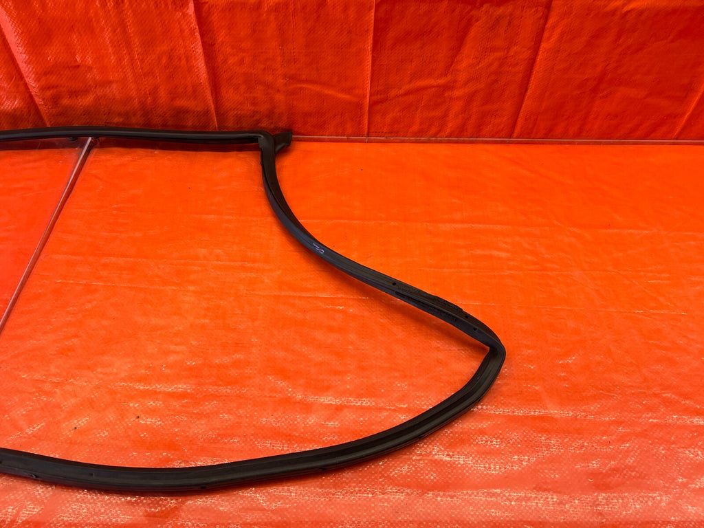06 11 CIVIC 4D SEDAN   PASSENGER RIGHT FRONT WEATHER STRIP SEAL GASKET OEM #2034