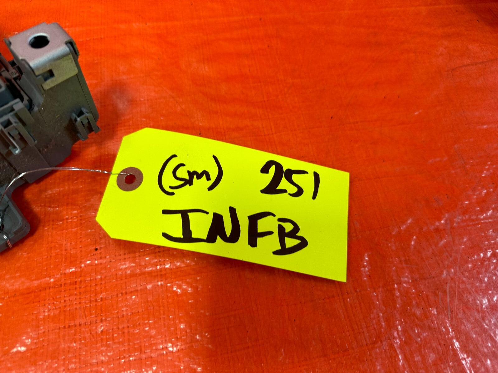 08 10 HONDA ACCORD SEDAN EX   PASSENGER RIGHT INTERIOR CABIN FUSE BOX UNDER DASH1