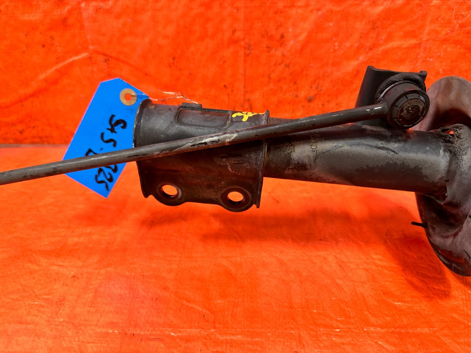 12 14 HYUNDAI GENESIS COUPE SHOCK AND SPRING STRUT   RIGHT FRONT OEM 3252