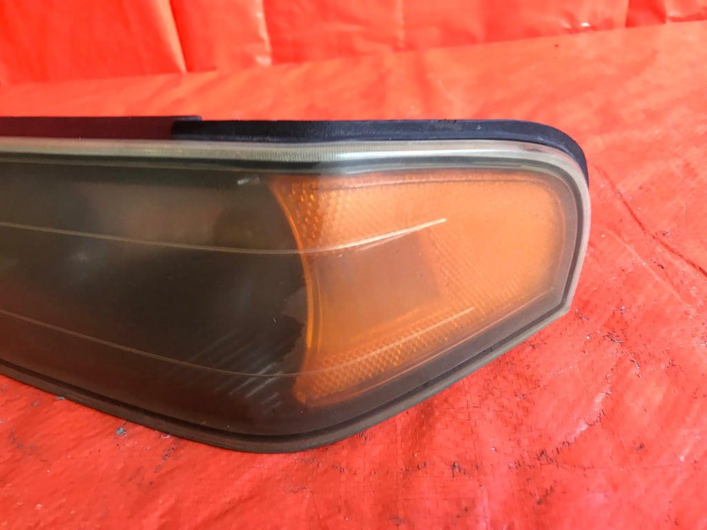 OEM 2004 04 CHEVROLET CHEVY COLORADO DRIVER LEFT TURN SIGNAL LIGHT 219980353