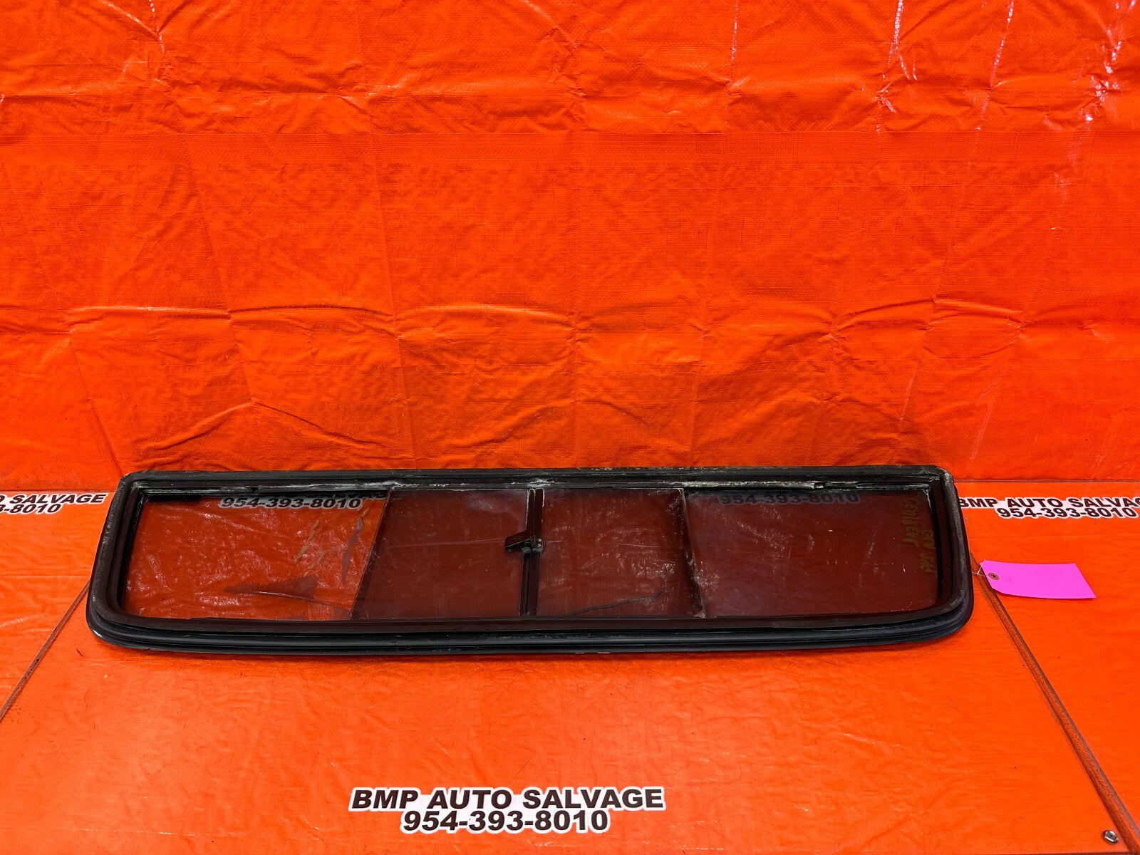 95 00 TOYOTA TACOMA   REAR GLASS WINDOW   HAS SLIDING OPTION   OEM #24912