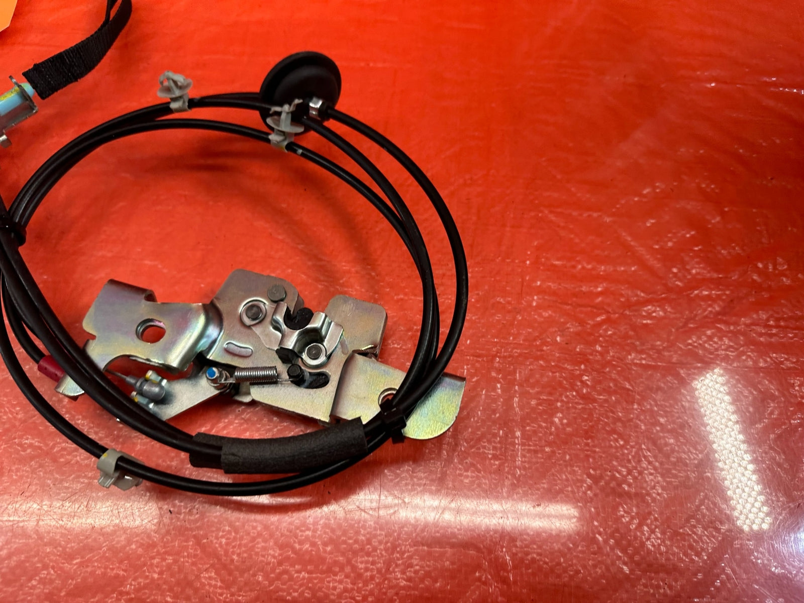 2016 16 HYUNDAI GENESIS COUPE 3.8L   REAR SEAT RELEASE CABLE   OEM FACTORY #2195