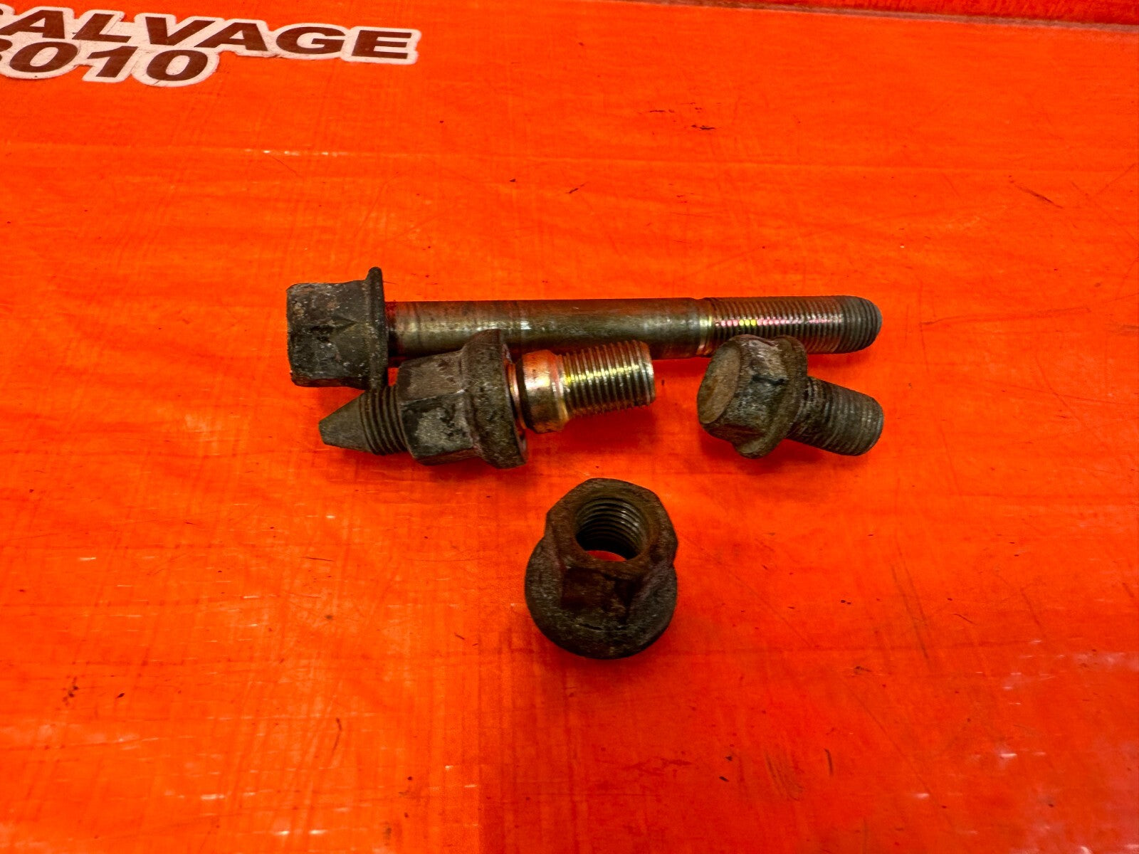 93 97 HONDA DEL SOL   PASSENGER RIGHT TRANSMISSION MOUNT BOLTS HARDWARE OEM 2564