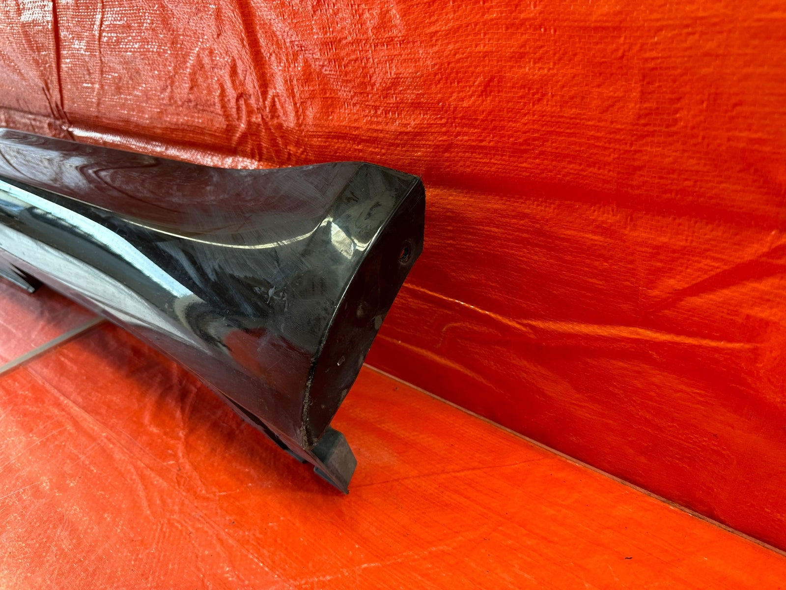 08 15 INFINITI G37 Q60 COUPE   SIDE SKIRT ROCKER MOLDING TRIM LEFT SIDE OEM #1884