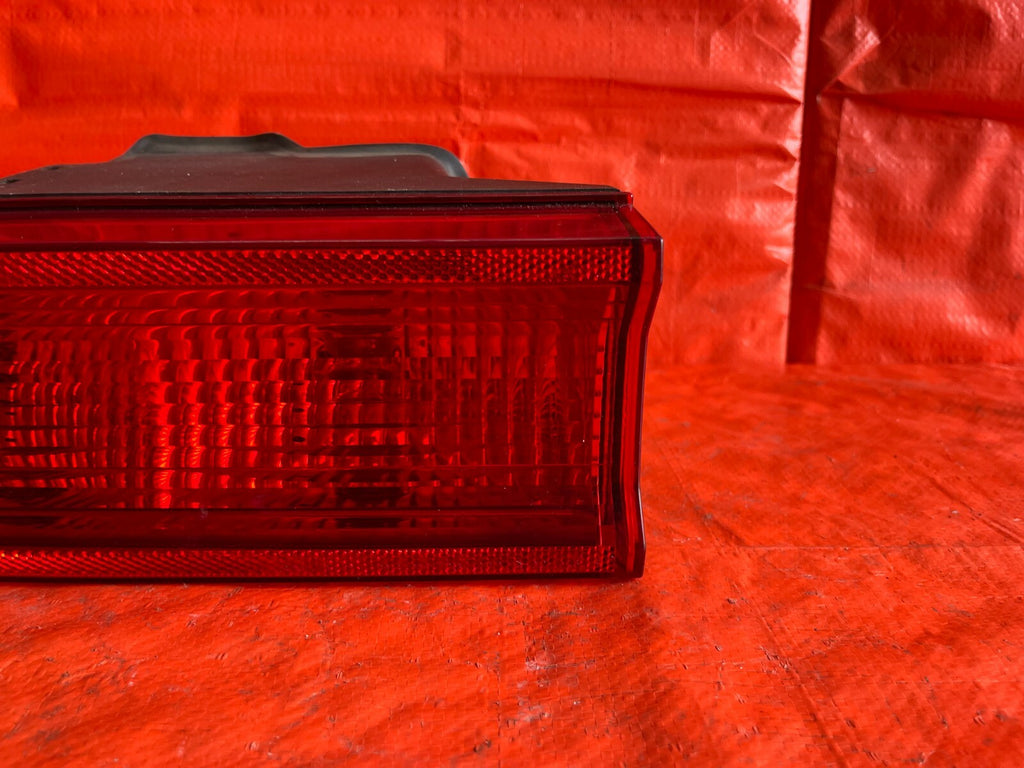 08 14 DODGE CHALLENGER   DRIVER LEFT OUTER QUARTER PANEL   TAIL LIGHT LAMP   OEM4
