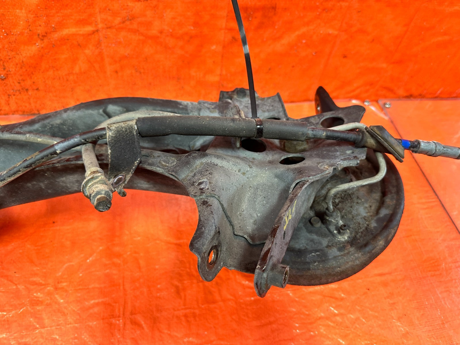 92 95 HONDA CIVIC   DRIVER LEFT REAR TRAILING ARM CONTROL ARM   OEM 32712