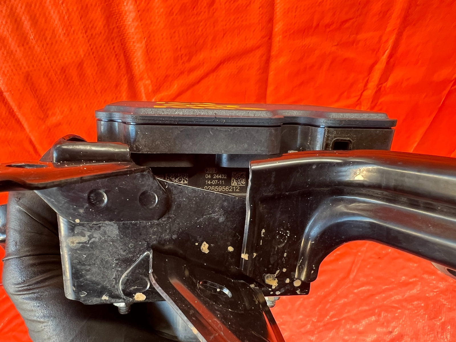 15 16 SCION FRS   AUTOMATIC   ABS PUMP ANTI SKID LOCK ACTUATOR VSA MODULATOR 1649