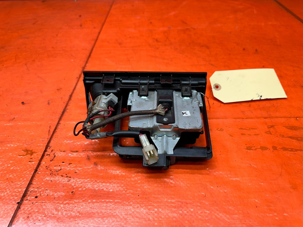94 01 ACURA INTEGRA DASH CENTER ASH TRAY WITH CIGARETTE LIGHTER OEM #3316