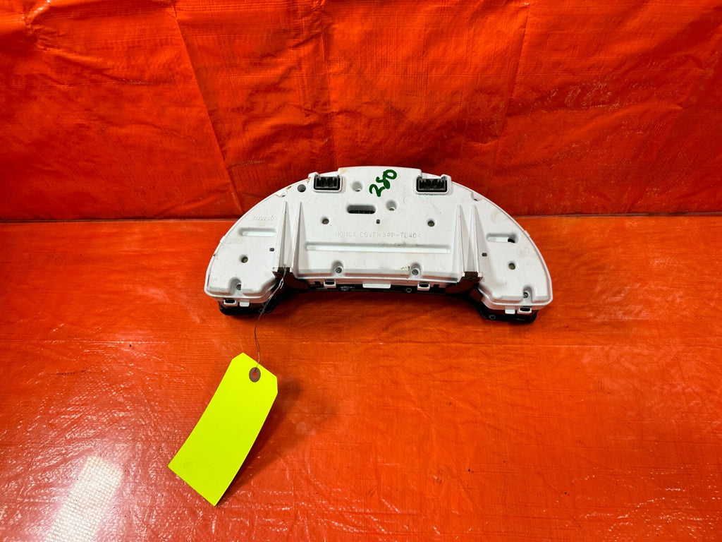 05 06 ACURA RSX BASE   MANUAL INSTRUMENT GAUGE CLUSTER SPEEDOMETER OEM #2806