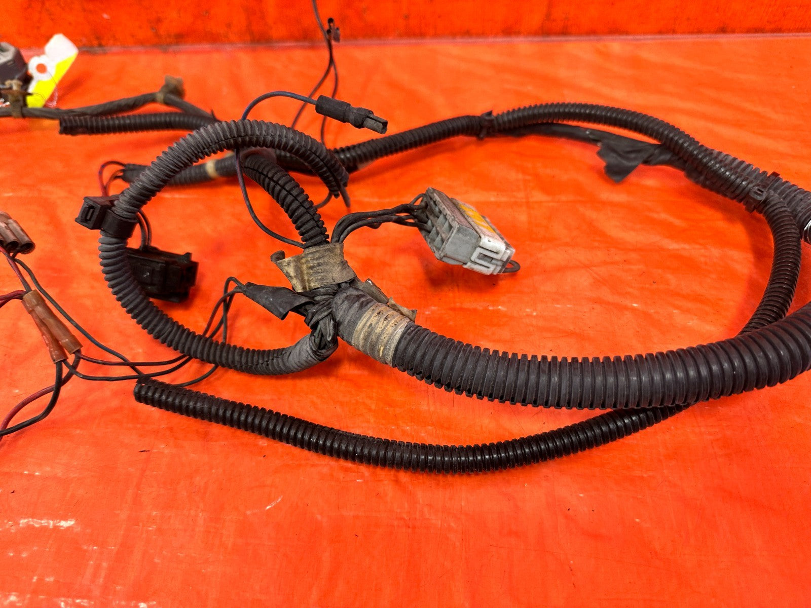 92 95 HONDA CIVIC   DRIVER LEFT ENGINE BAY UNDER HOOD HEADLIGHT HARNESS OEM 2572