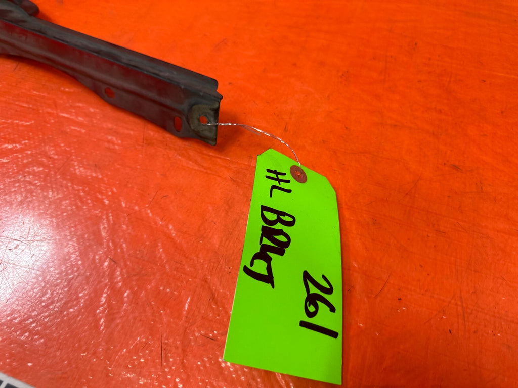 02 10 LEXUS SC430   BRACKET   OEM #2614