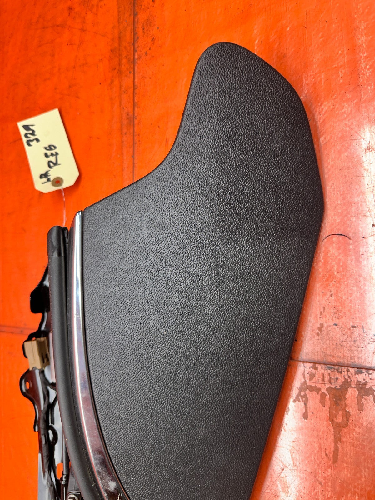 09-15 INFINITI G37 CONV LEFT REAR PARCEL SHELF FLAP LID DECK COVER WITH MOTOR5