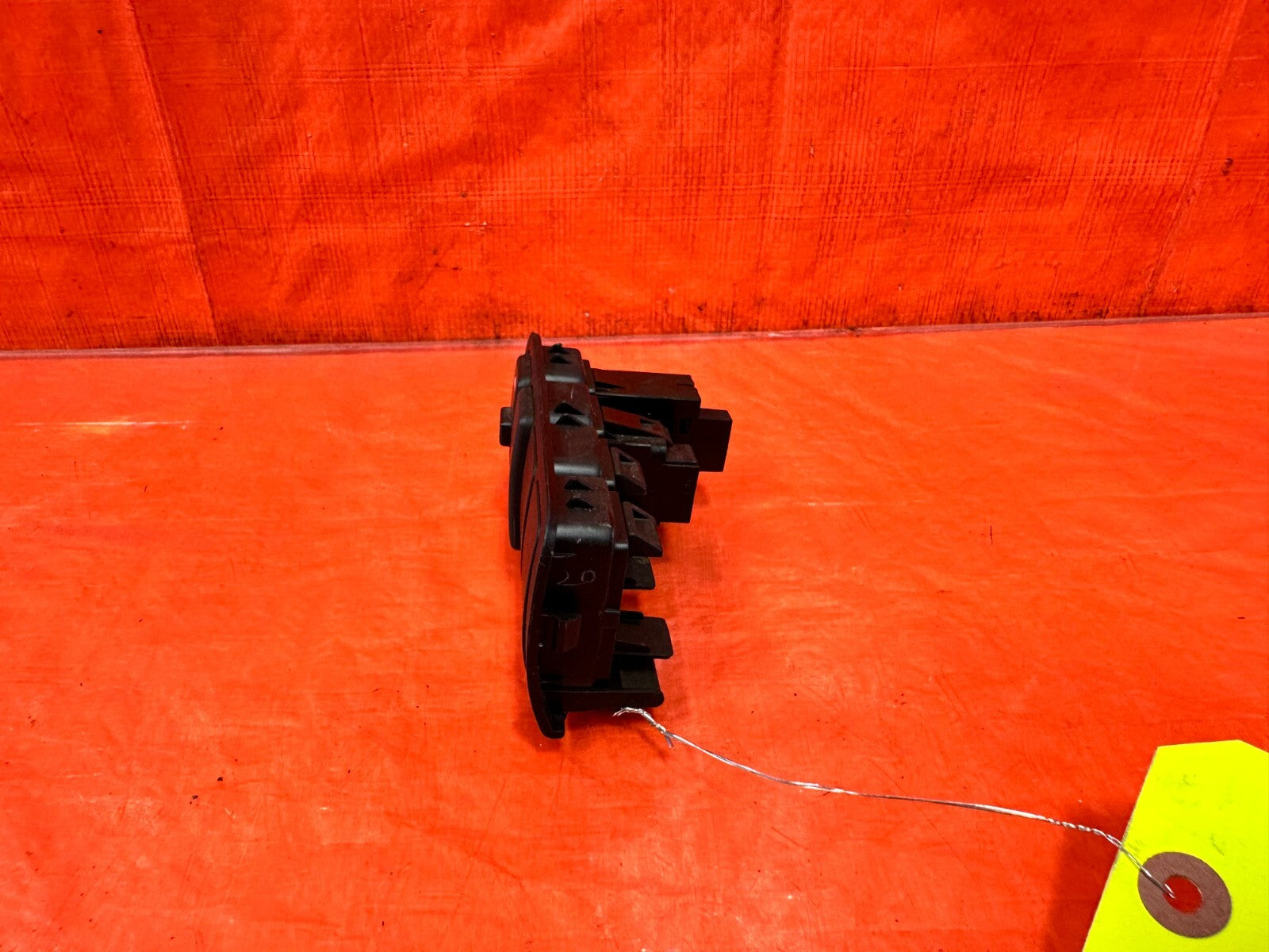 06 08 ACURA TSX   VEHICLE STABILITY ASSIST & SUNROOF SWITCH W/ BEZEL   OEM #2755