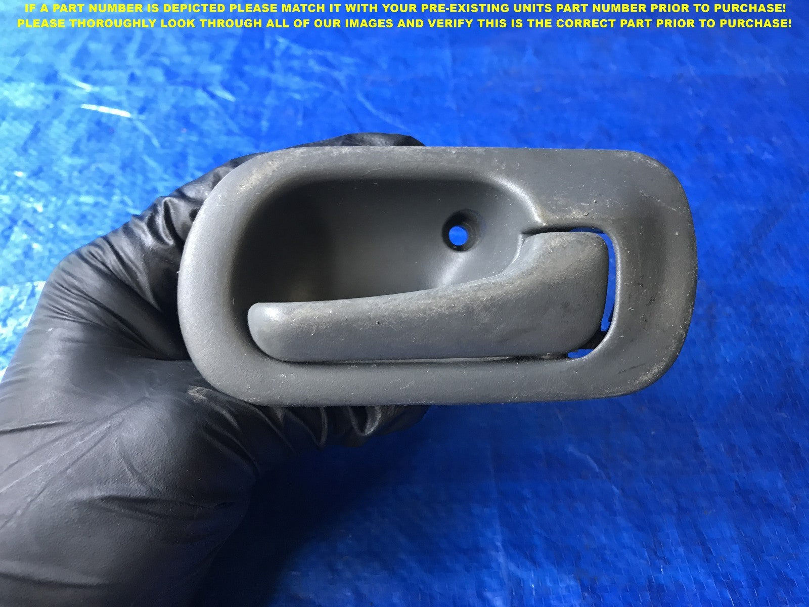 OEM 1996 1998 HONDA CIVIC SEDAN PASSENGER RIGHT REAR INTERIOR DOOR HANDLE   0