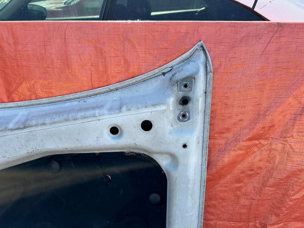 13 16 HYUNDAI GENESIS COUPE   HOOD BONNETT ASSEMBLY W/ ALL SCOOPS & TRIM OEM 32519