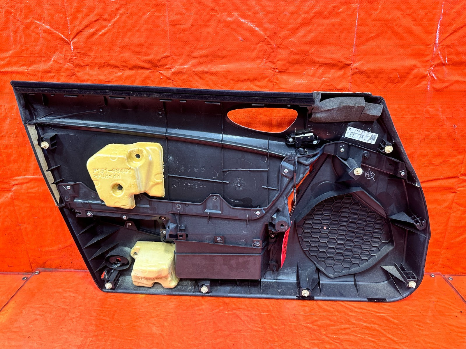 07 11 MAZDA RX8 RX 8   PASSENGER RIGHT DOOR PANEL TRIM CARD   BLACK TAN OEM 30316