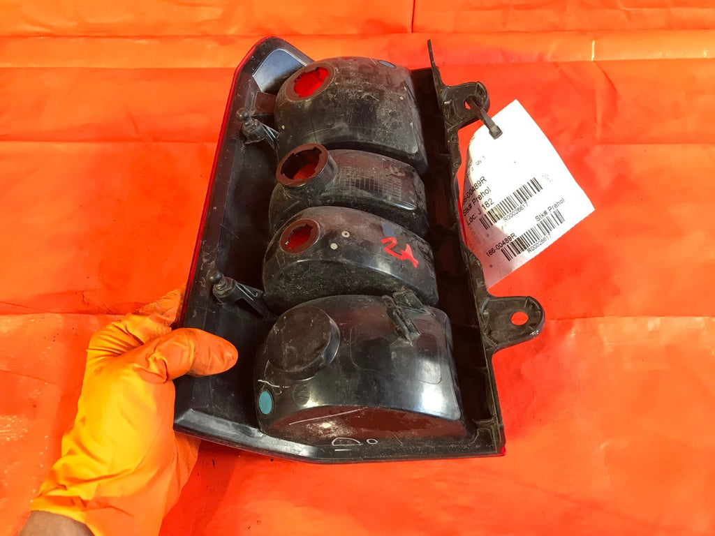 OEM 2007 07 JEEP PATRIOT PASSENGER RIGHT TAIL LIGHT LAMP R RH 6