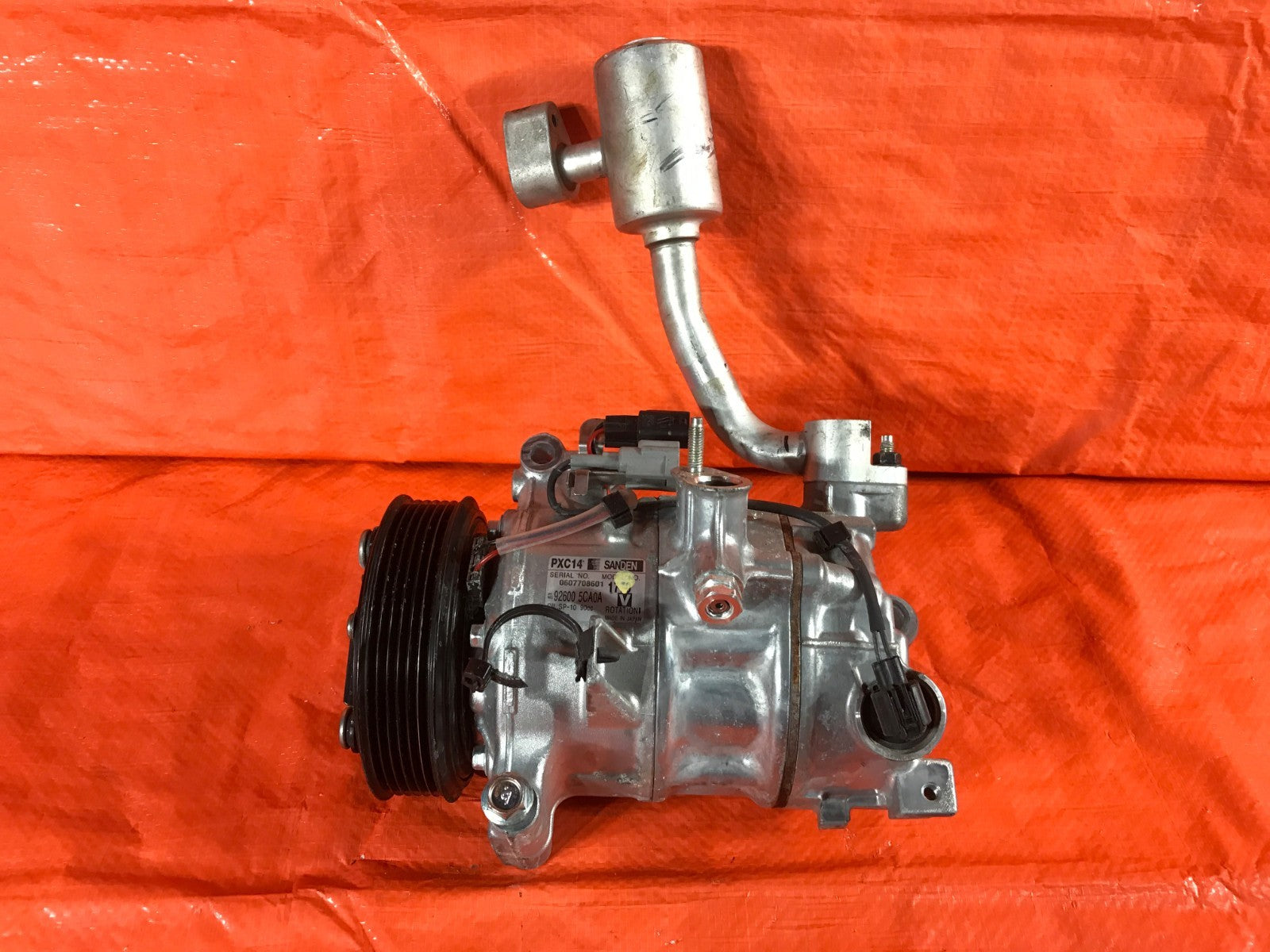 OEM 2017 17 INFINITI Q60 AWD 3.0L TT   AIR CONDITIONING AC COMPRESSOR HVAC0