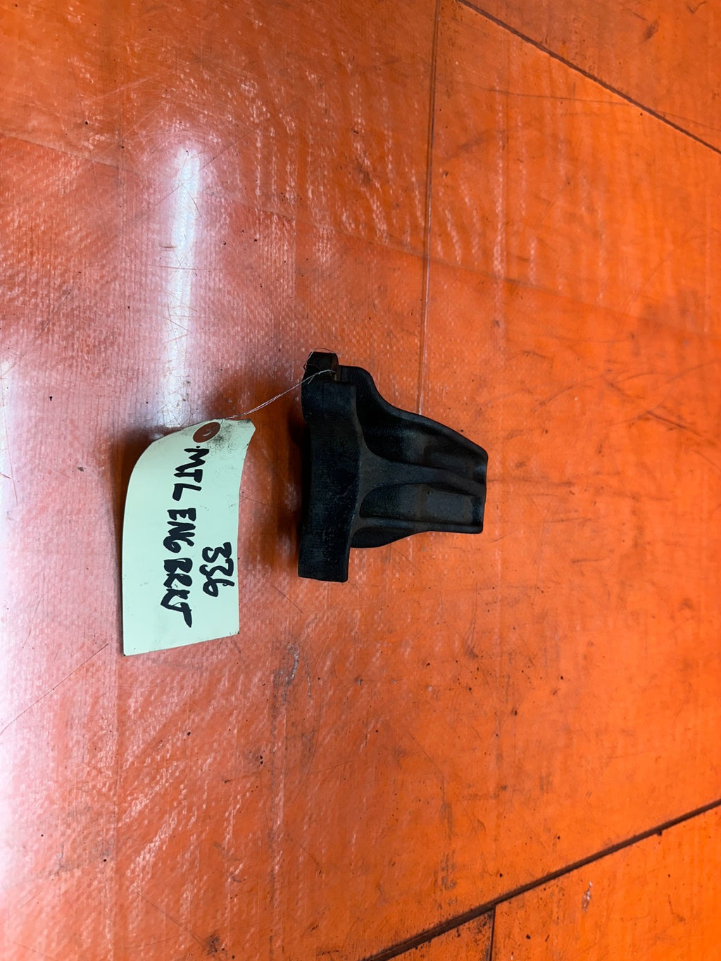 97 01 HONDA PRELUDE 2.2L LEFT DRIVER ENGINE MOTOR MOUNT BRACKET OEM #3360