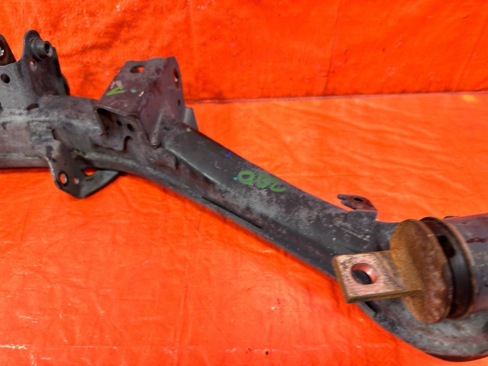 06 11 HONDA CIVIC SI   DRIVER LEFT REAR LOWER CONTROL TRAILING ARM   OEM #3002