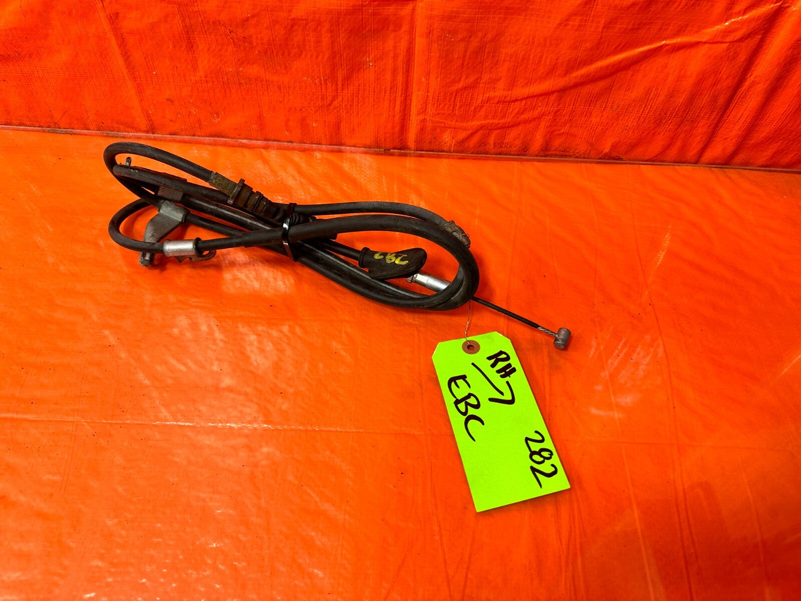 06 11 HONDA CIVIC SI   PASSENGER RIGHT REAR EMERGENCY BRAKE CABLE   OEM #2821