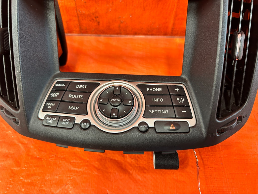 08 09 INFINITI G37 2D COUPE   NAVIGATION CONTROL MODULE W/ BEZEL   OEM #3202