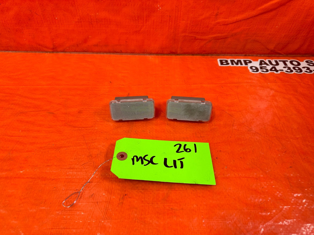 02 10 LEXUS SC430   REAR INTERIOR TRUNK LIGHT LAMP   LIGHTS LAMPS   OEM #6120