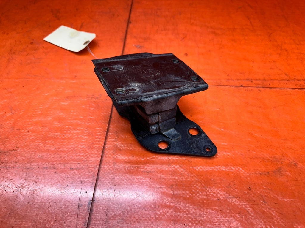 03-08 NISSAN 350Z PASSENGER RIGHT REAR RE BAR CRASH BEAM BRACKET OEM #3466