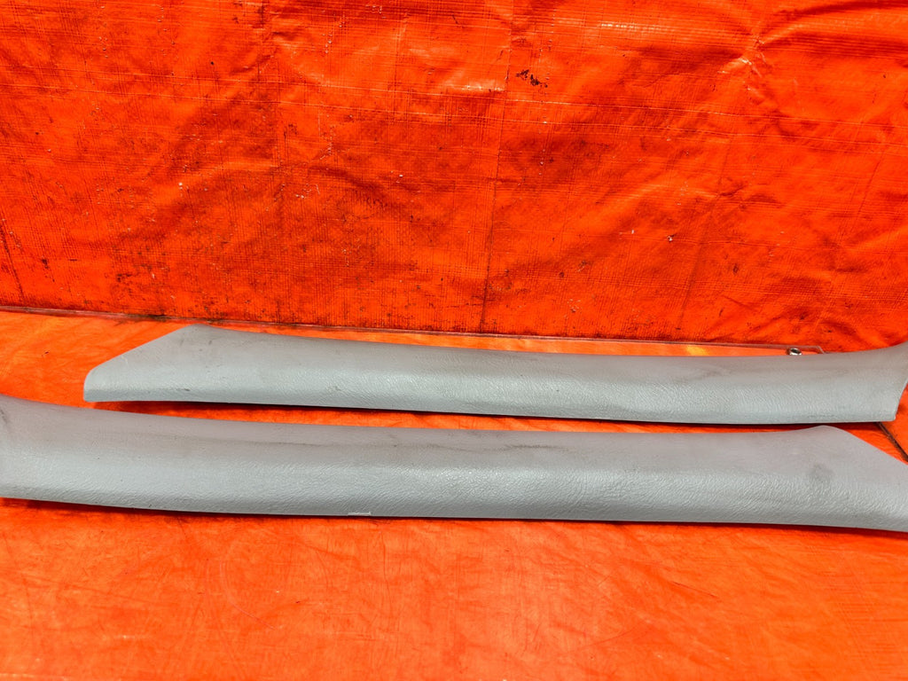 97 01 HONDA CR V CRV   LEFT & RIGHT A PILLARS   OEM FACTORY #3013