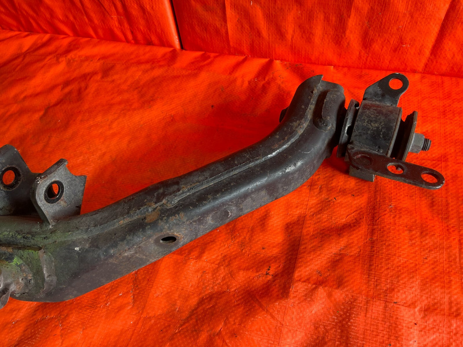 05 10 SCION TC   PASSENGER RIGHT   REAR   LOWER CONTROL ARM   48710 21030   OEM4