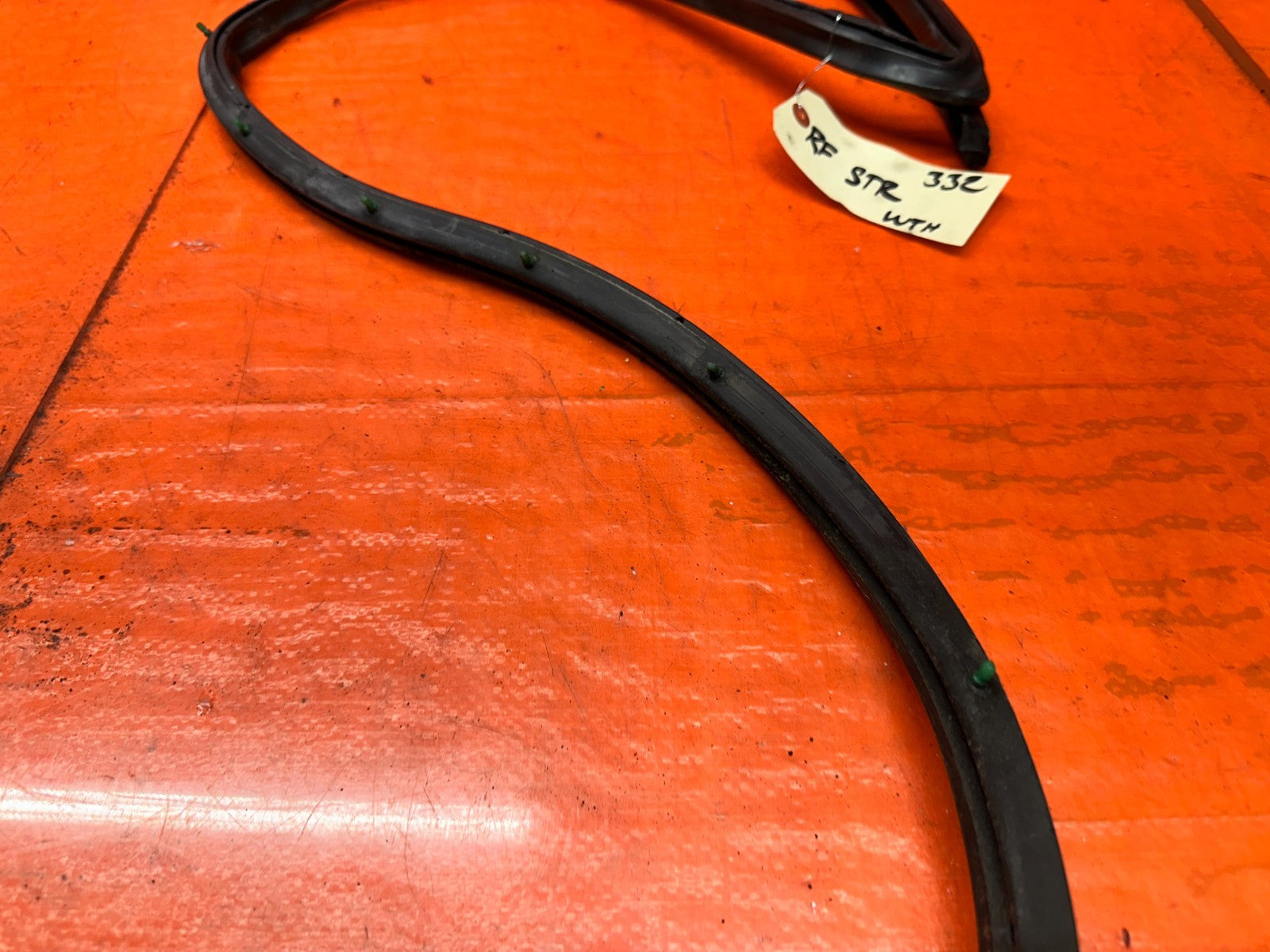 92 96 HONDA PRELUDE RIGHT DOOR WEATHERSTRIP SEAL OEM #3325