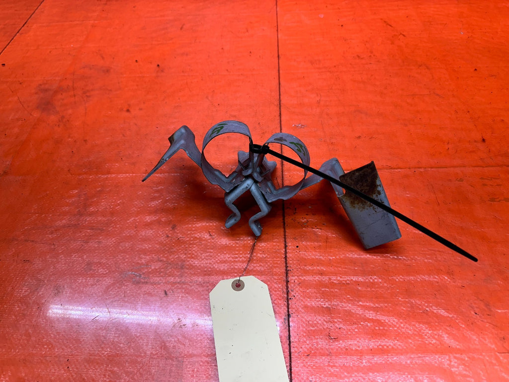 98 01 ACURA INTEGRA FRONT BUMPER TURN SIGNAL BRACKET SET LEFT RIGHT  OEM #3311