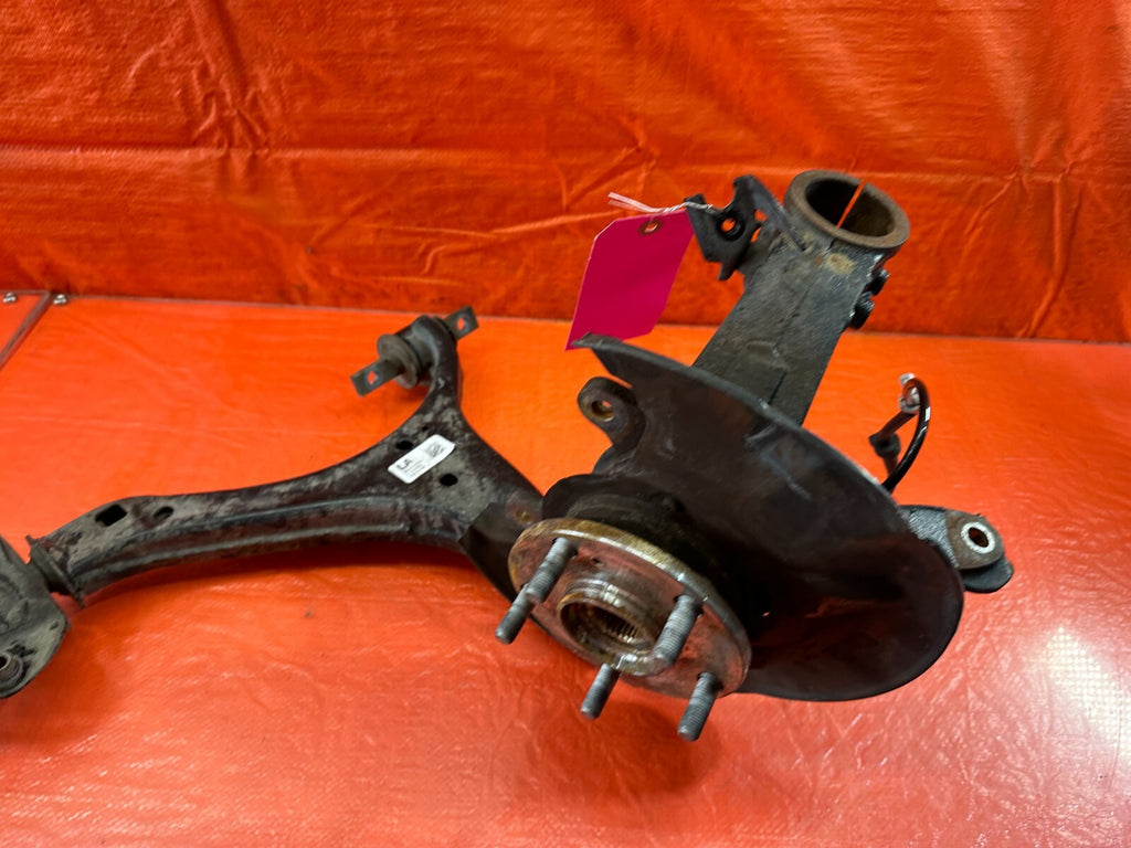 13 17 HONDA ACCORD SEDAN   LEFT FRONT SPINDLE KNUCKLE HUB W/ CONTROL ARM OEM 2414