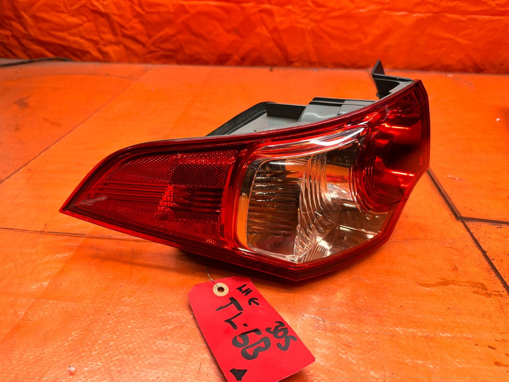 09-14 ACURA TSX 4D SEDAN DRIVER LEFT OUTER QUARTER PANEL TAIL LIGHT LAMP LENS #35