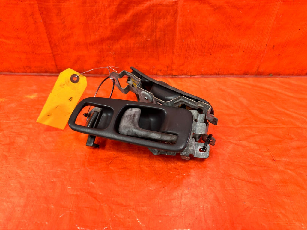 96 00 HONDA CIVIC COUPE INTERIOR DOOR HANDLE SET LEFT AND RIGHT HANDLES OEM #2873