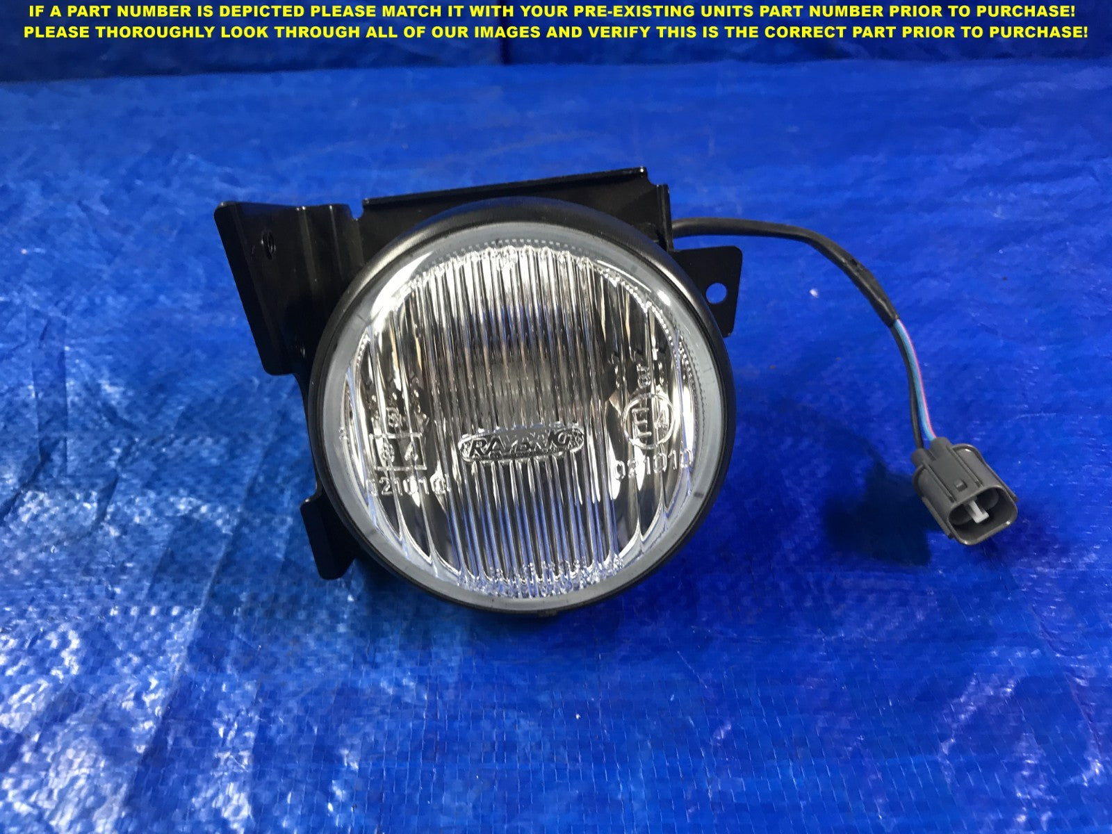 OEM STANLEY FOG LIGHT   DRIVER LEFT SIDE   PART # 01068990