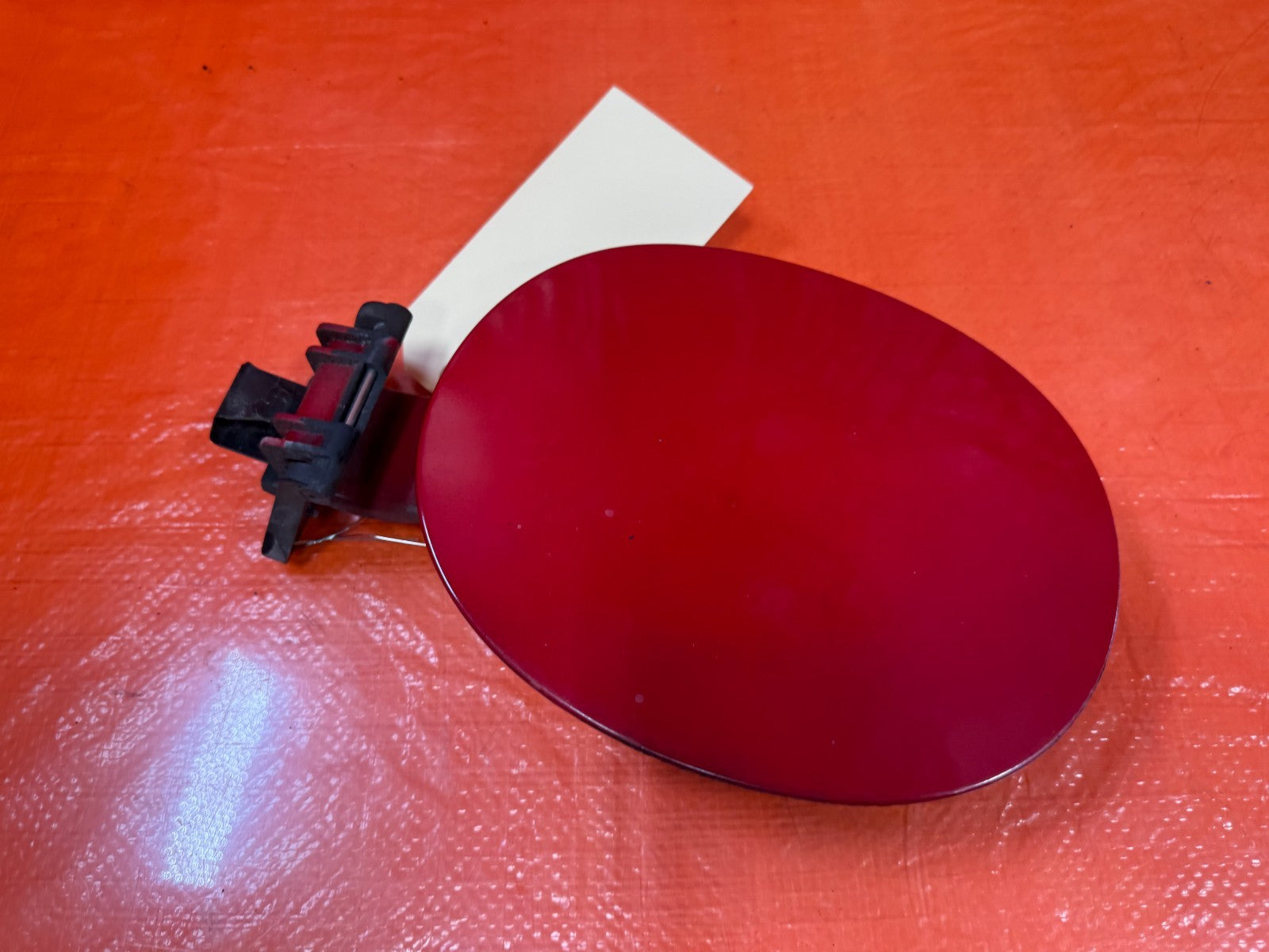 08 15 INFINITI G37 & Q60    2D COUPE   GASOLINE GAS FUEL LID COVER    OEM #3284