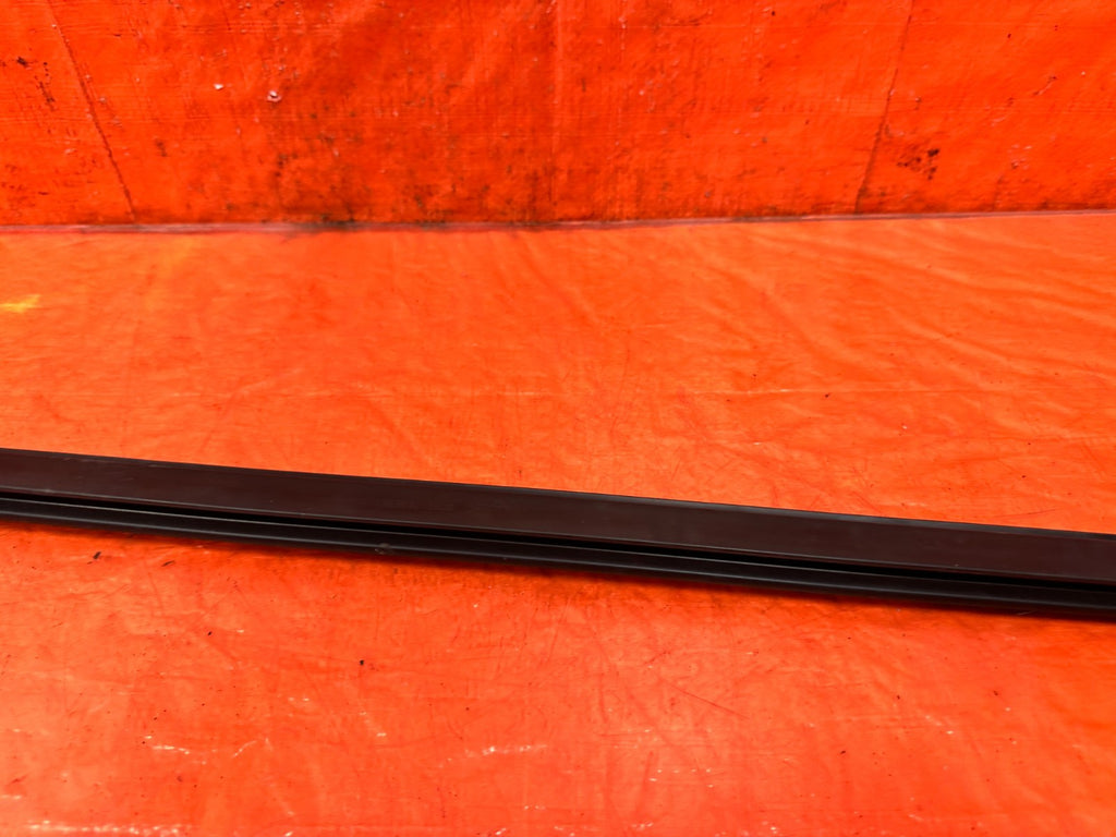 08 15 INFINITI G37 COUPE PASSENGER RIGHT INTERIOR WINDOW GLASS TRIM OEM 3102