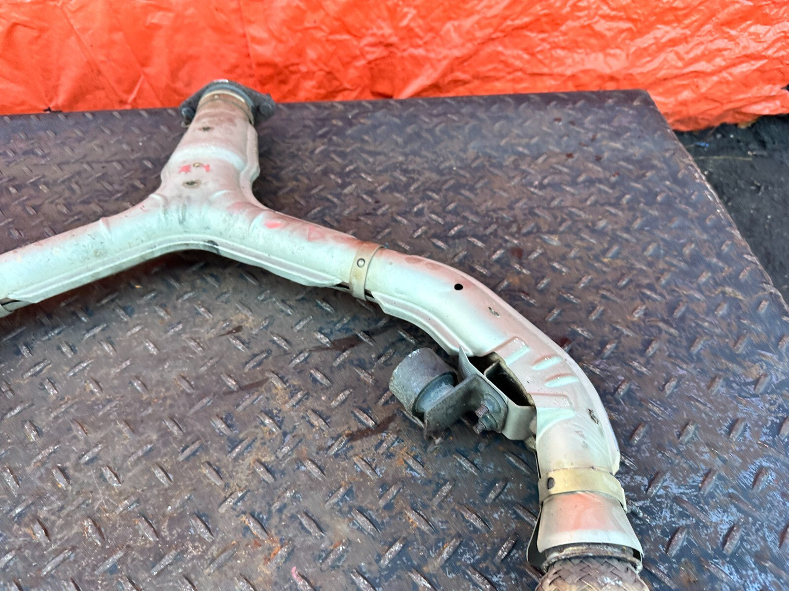 08 15 INFINITI G37 COUPE & CONVERTIBLE S   EXHAUST Y PIPE MID PIPE   OEM #2784