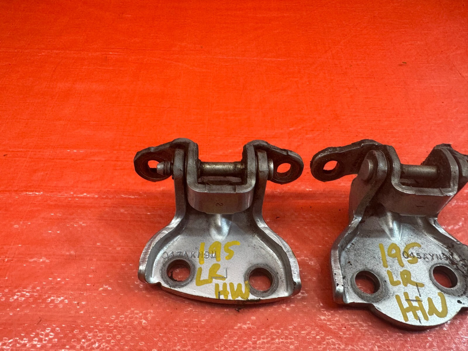92 00 HONDA CIVIC SEDAN   DRIVER LEFT REAR   DOOR HINGE SET UPPER LOWER OEM #1958