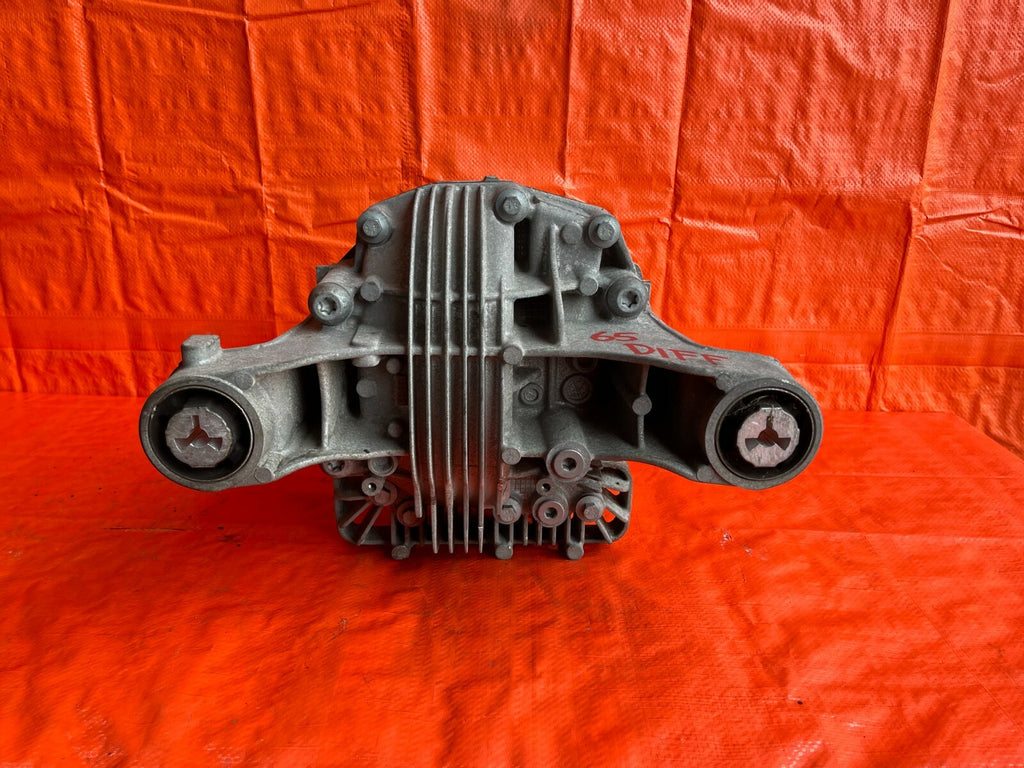 11 16 PORSCHE   PANAMERA BASE & 4 MODEL   AWD REAR DIFFERENTIAL DIFF PUMPKIN #658