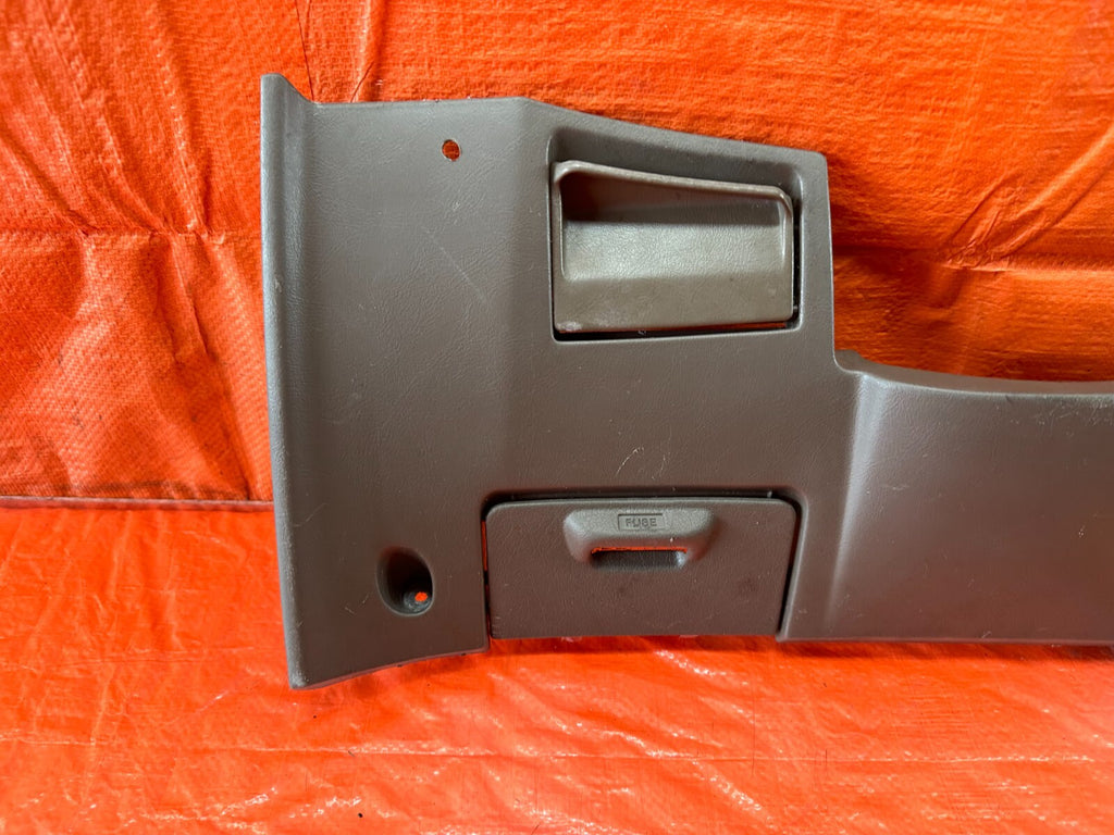 94 01 ACURA INTEGRA   KNEE TRIM UNDER STEERING COLUMN LOWER COVER   TAN OEM #2296
