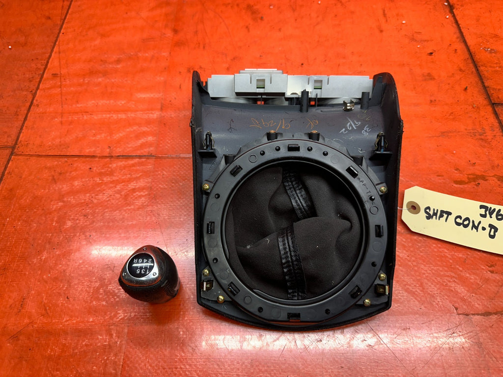 03-08 NISSAN 350Z 3.5L 6 SPEED MANUAL SHIFTER BEZEL CENTER CONSOLE OEM #34610