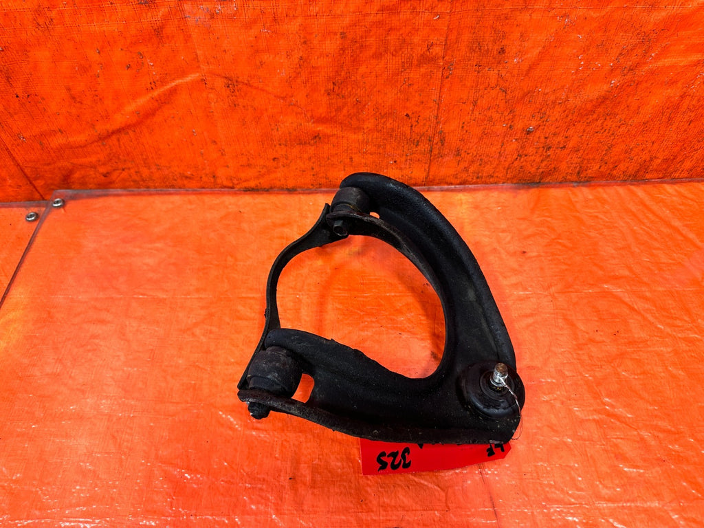90 91 HONDA CIVIC HATCHBACK   DRIVER LEFT FRONT UPPER CONTROL ARM   OEM 3252