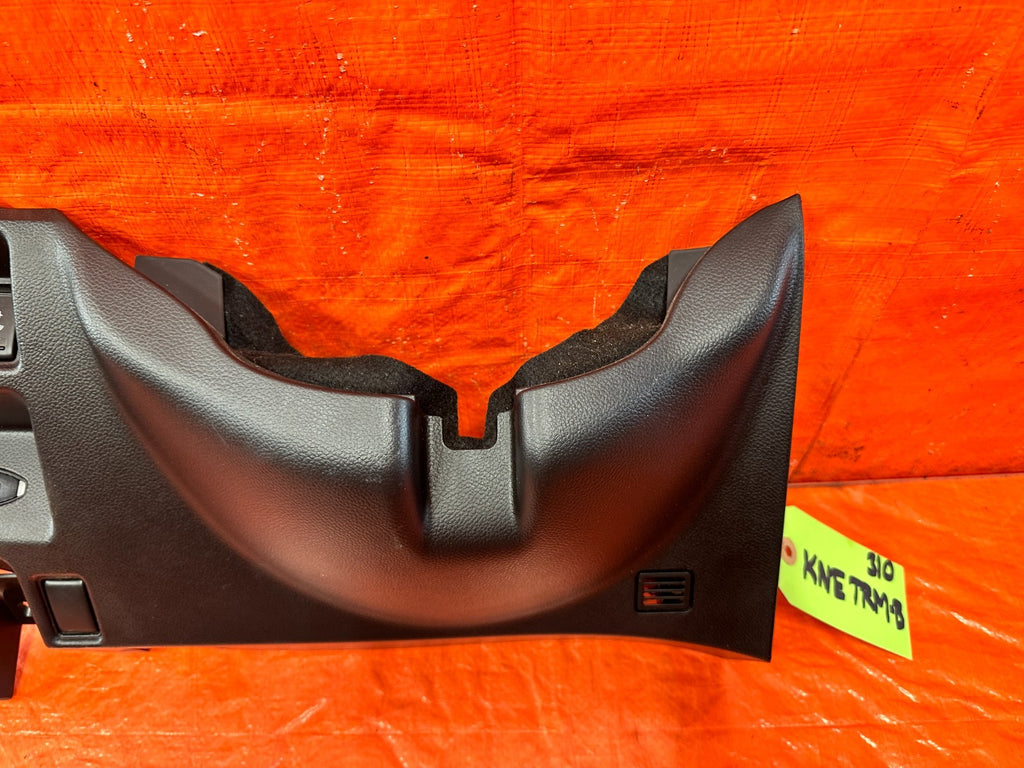 08 15 INFINITI G37 Q60 COUPE   KNEE TRIM UNDER STEERING COLUMN LOWER COVER   3104