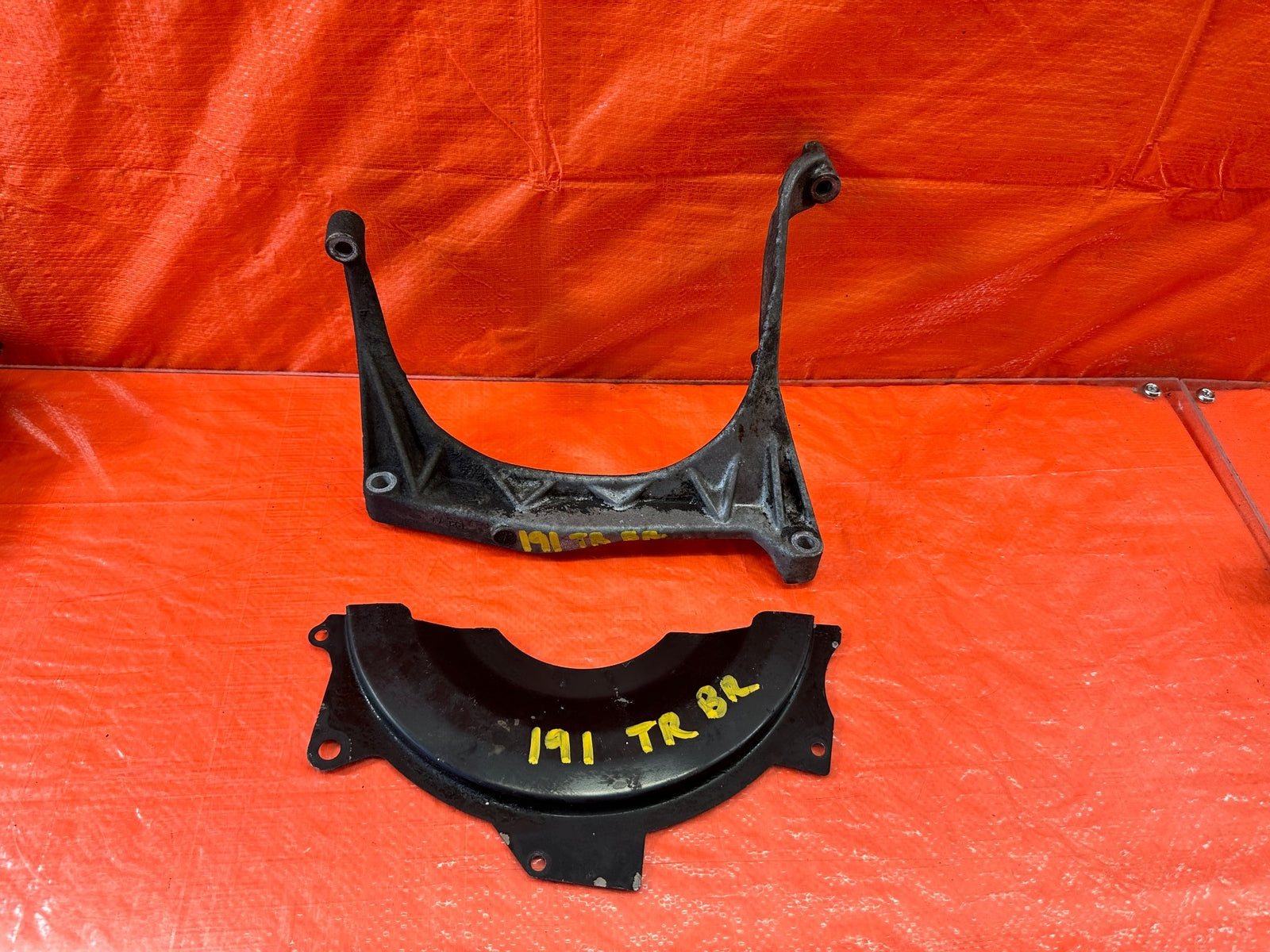 96 00 HONDA CIVIC   AUTOMATIC ENGINE STIFFENER TRANSMISSION ALUMINUM BRACKET 1910