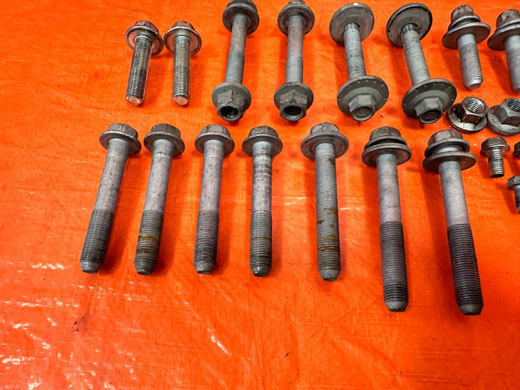 18 22 HONDA ACCORD 1.5L   REAR SPINDLE KNUCKLE HUB BOLTS HARDWARE   OEM #3249